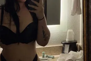 First fime in town 🥰 Limited Time only 🔥 - Image 1