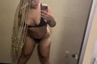 I'm NEW here👅 💋YOUR SWEET & PETITE TREAT🐱🍭This WET & TIGHT 👅will always get you right😍🫦SOUL SNATCHING EXPERIENCE💦 🤭📸 - Image 1